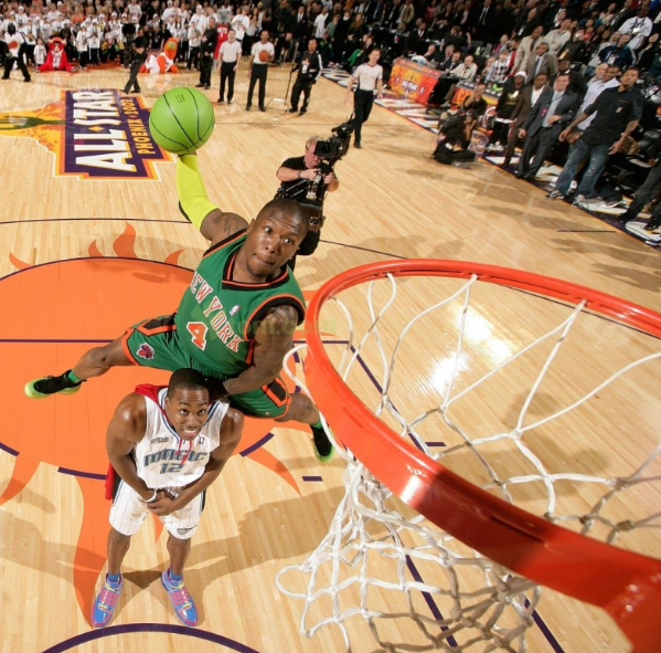 General turret milling machine workshop