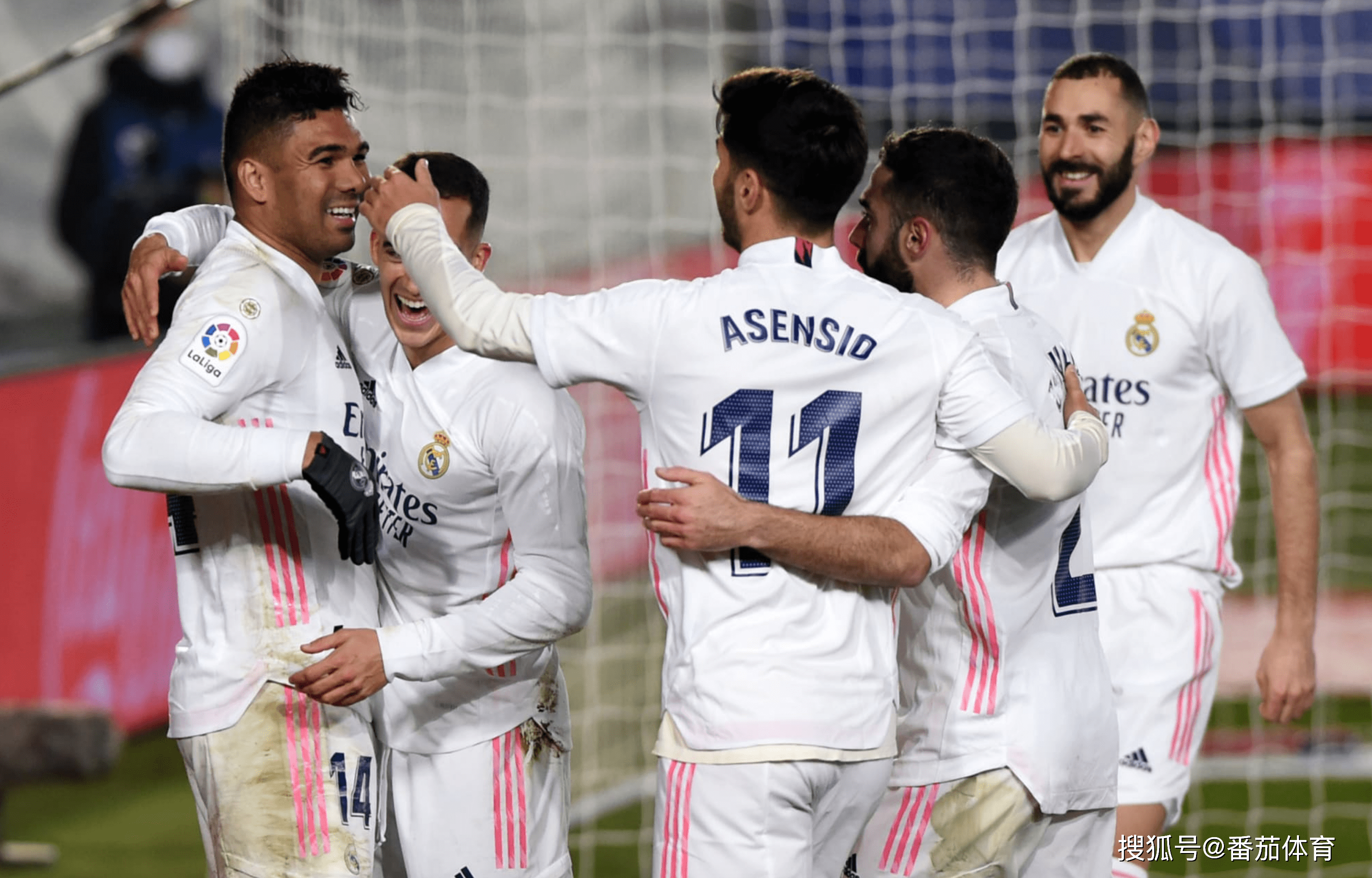 Laser cutting machine 2m x 4m